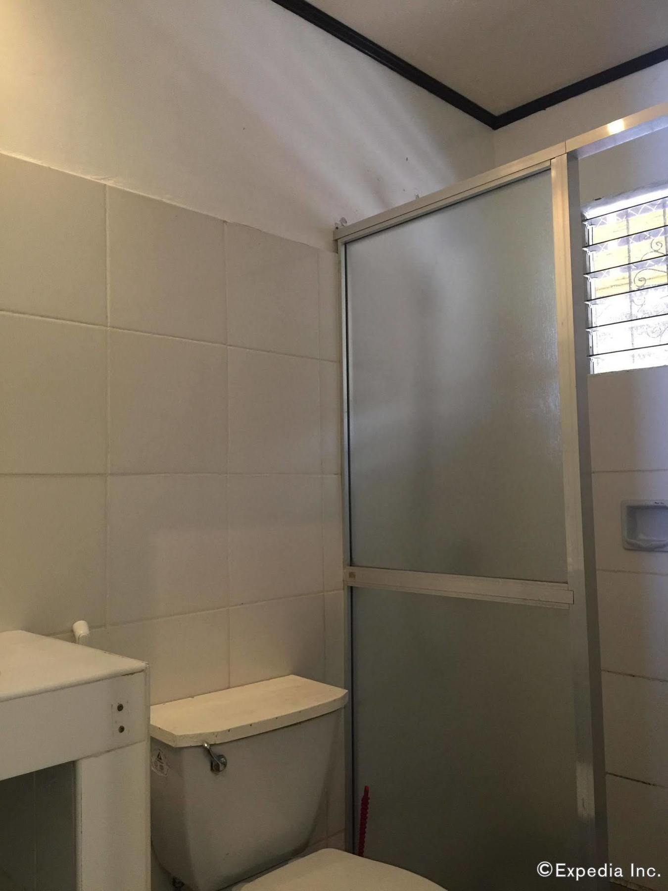 Reddoorz Premium @ Flower Beach Anda Anda  Εξωτερικό φωτογραφία