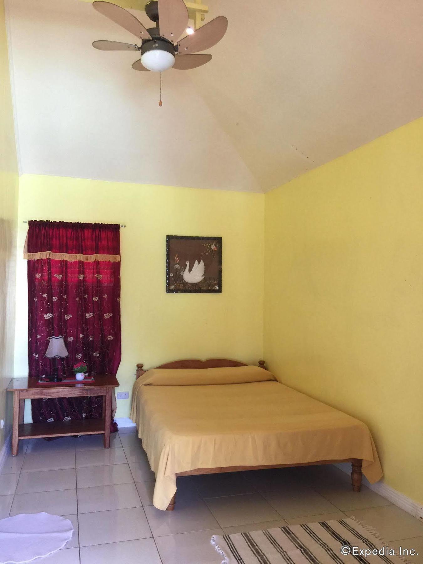 Reddoorz Premium @ Flower Beach Anda Anda  Εξωτερικό φωτογραφία