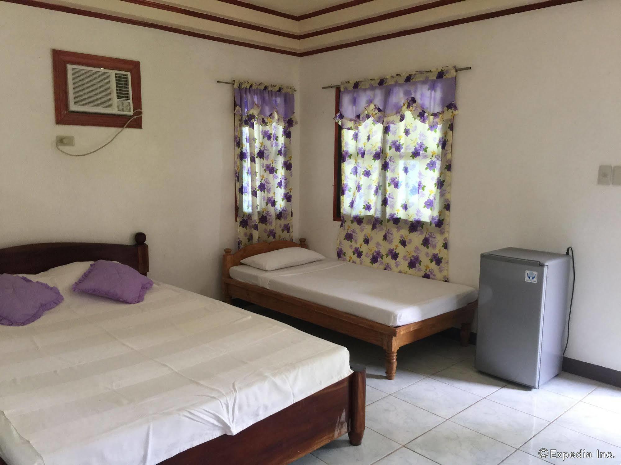 Reddoorz Premium @ Flower Beach Anda Anda  Εξωτερικό φωτογραφία